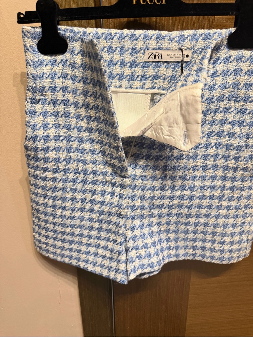 ZARA Light Blue and White Houndstooth Tweed Skort